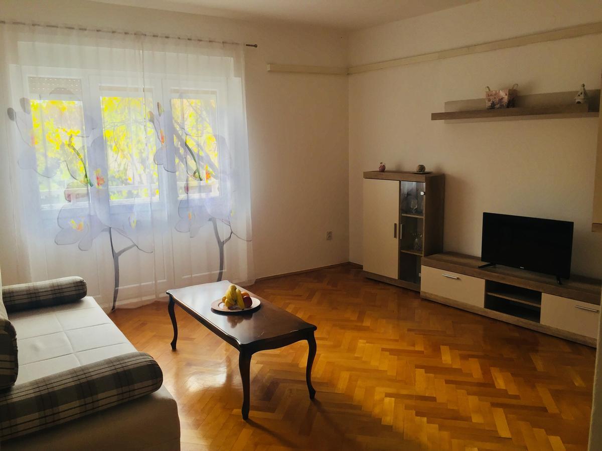 Apartment Stipe Split Buitenkant foto